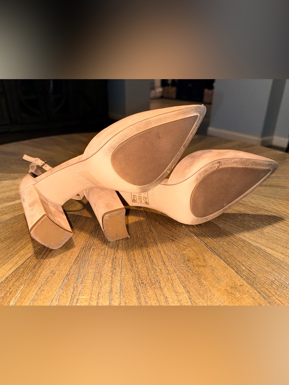Aldo Women’s tan Suede Pointed-Toe Ankle-Strap Heels size 8 - Picture 7 of 11
